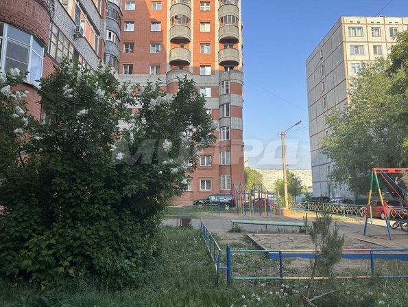 Менделеева, 14/1