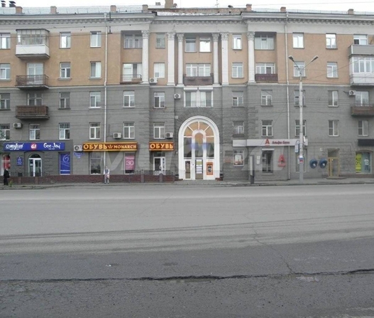 Карла Маркса, 10