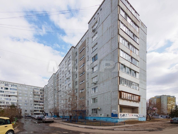 Комарова, 27/1
