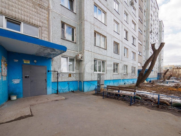 Комарова, 27/1