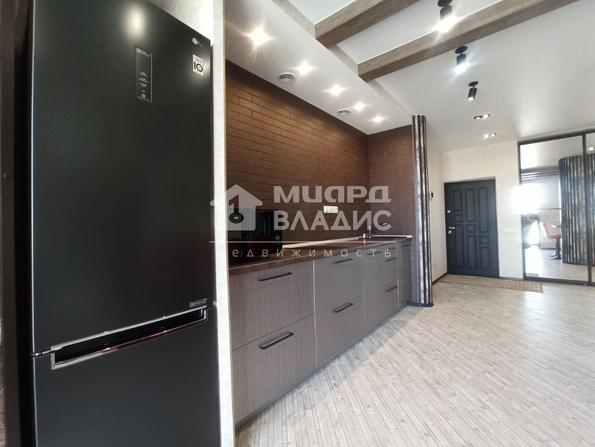 Комарова, 15/1