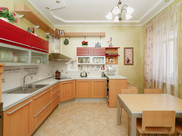 Сазонова