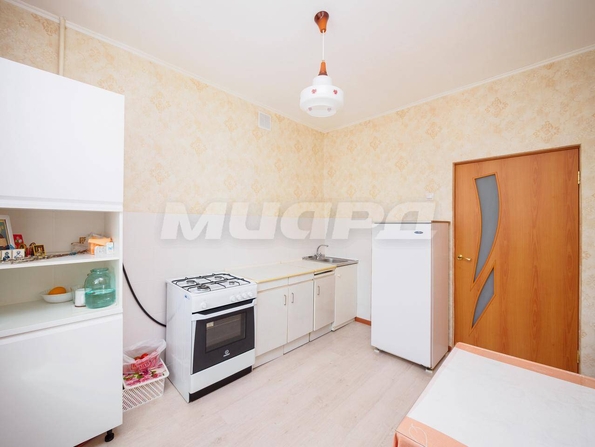 Богдана Хмельницкого, 220