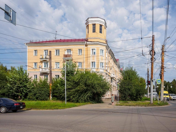Богдана Хмельницкого, 220