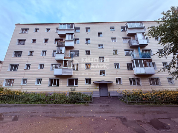 50 лет Профсоюзов, 57Б