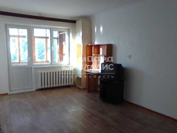 Бетховена, 24