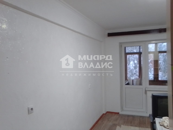 Бетховена, 24