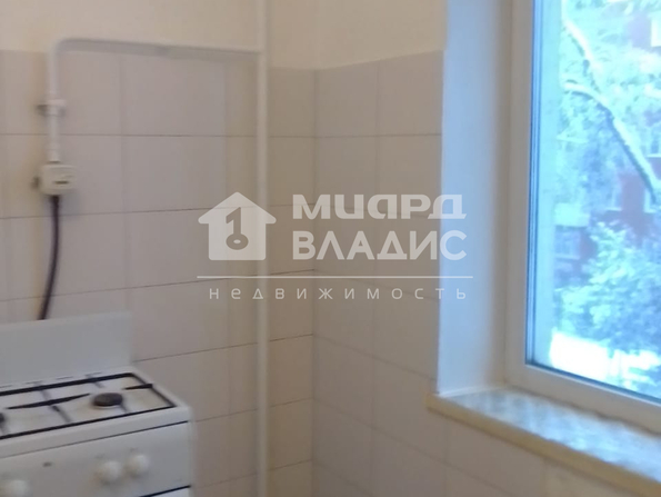 Бетховена, 24