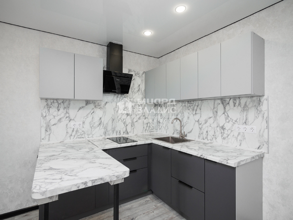 Космический, 97/1