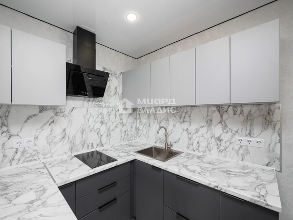 Космический, 97/1