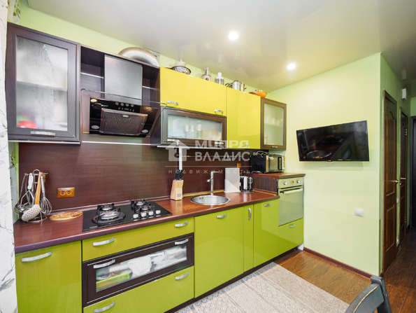 Володарского, 122