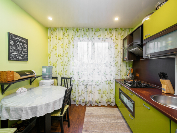 Володарского, 122