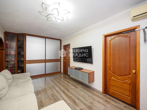 Володарского, 122