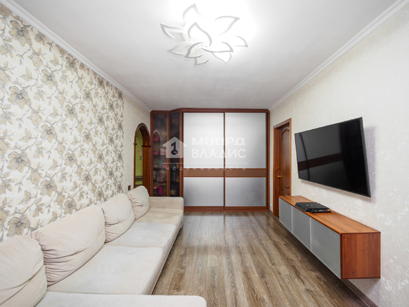 Володарского, 122