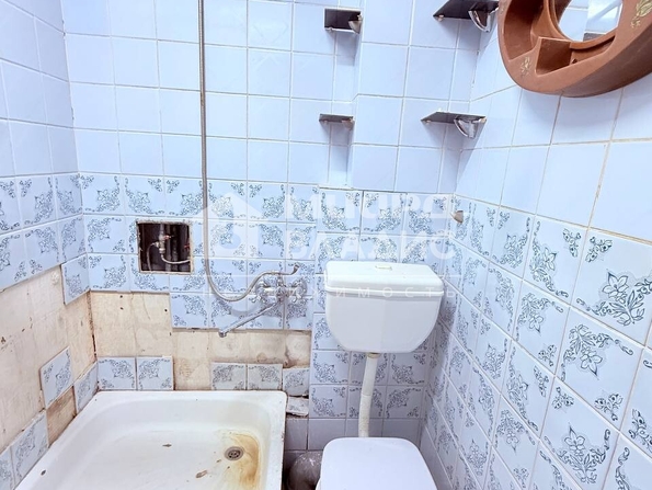 Челюскинцев, 106