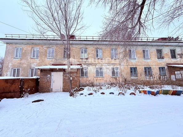 Челюскинцев, 106