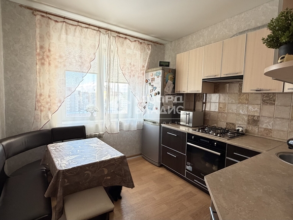 Малиновского, 14/1