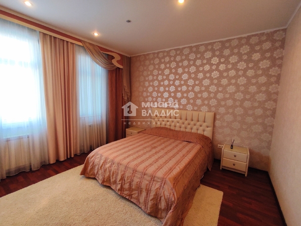 Иртышская набережная, 11/1