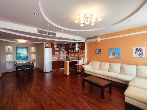 Иртышская набережная, 11/1