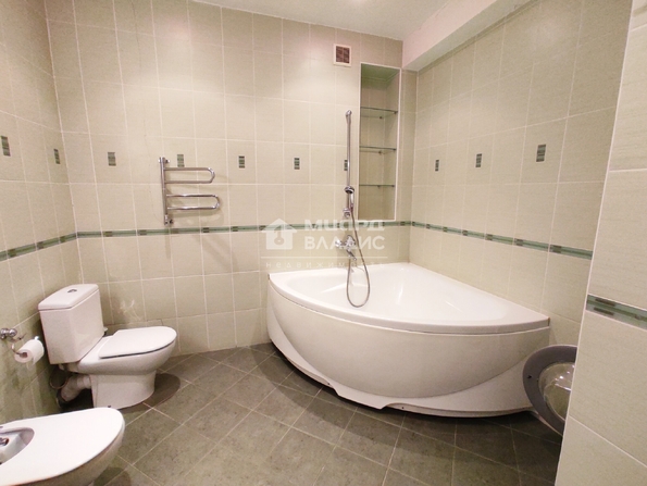 Иртышская набережная, 11/1