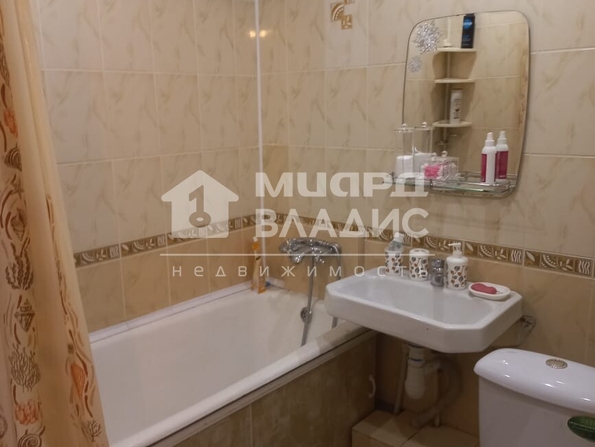 Северная 33-я, 27