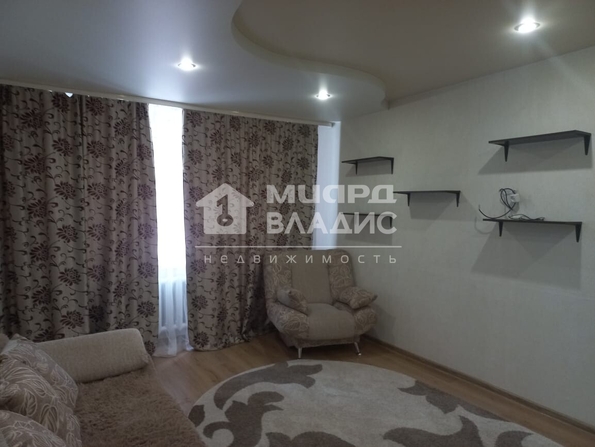 Северная 33-я, 27