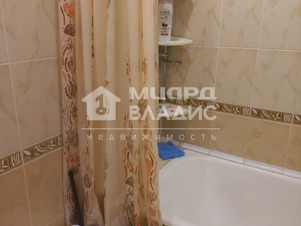 Северная 33-я, 27