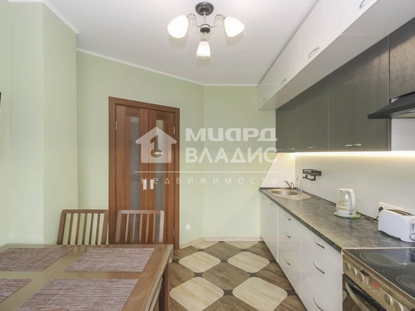 Комарова, 21/2