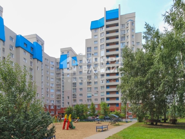 Комарова, 21/2