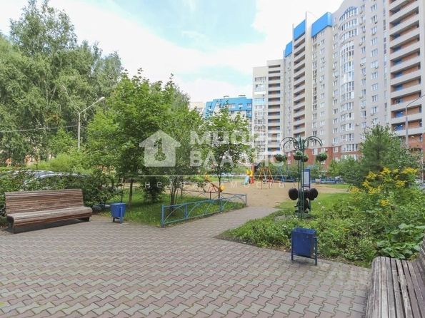 Комарова, 21/2
