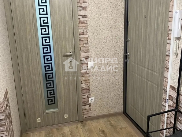 6-й Амурский, 10