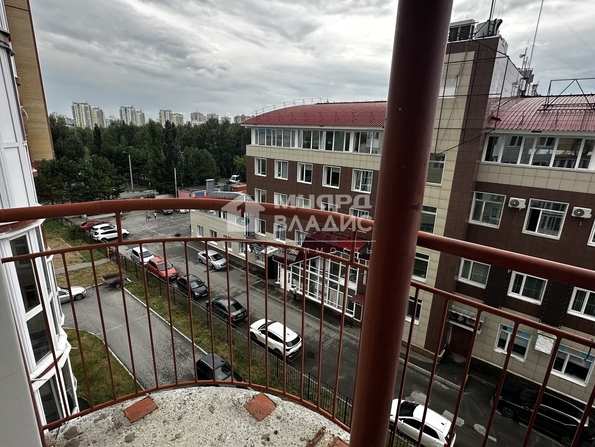 Комарова, 11/3