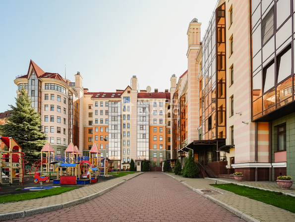 Красина, 6